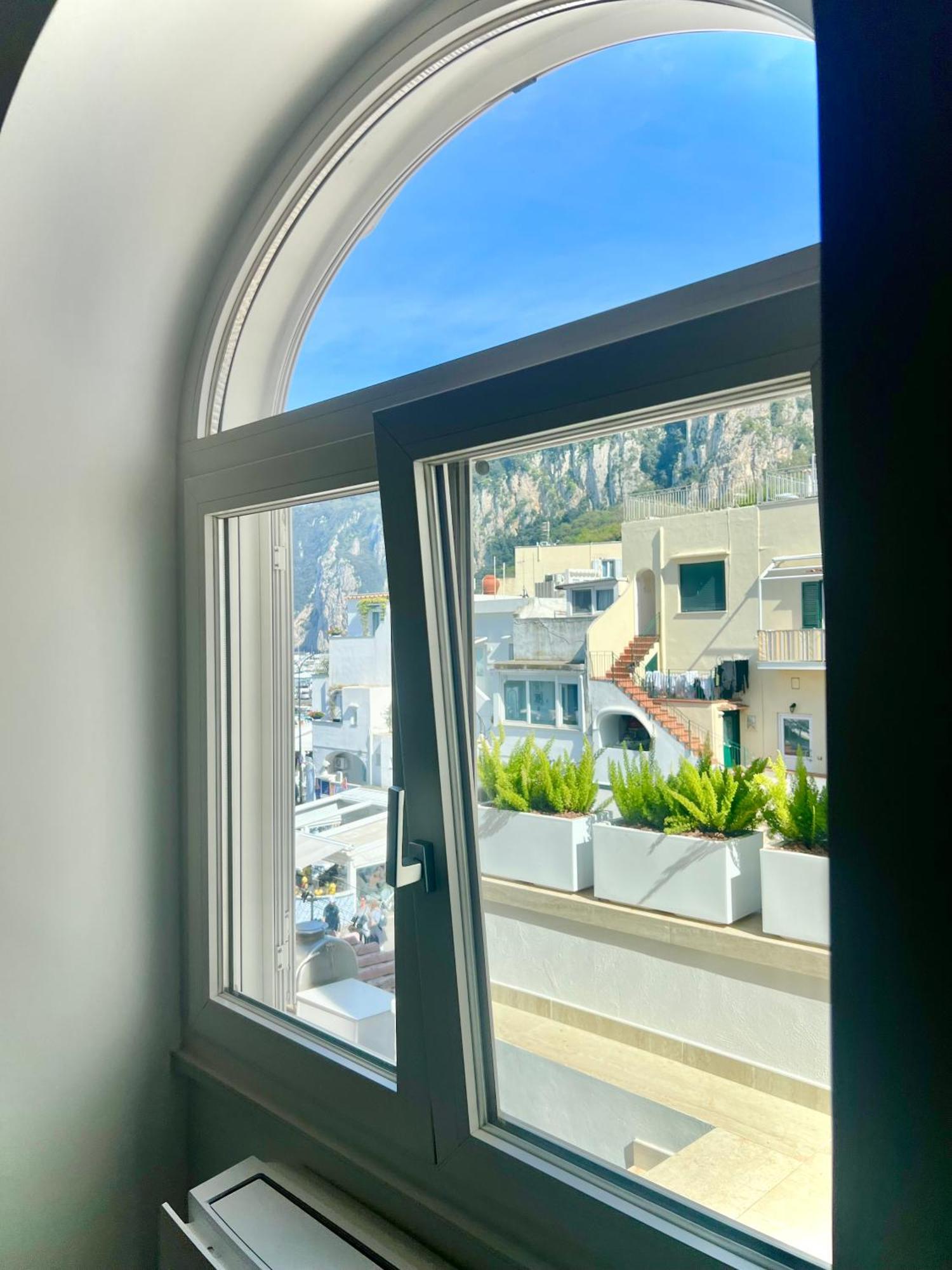 Augusto Marina Apartment Capri Bagian luar foto